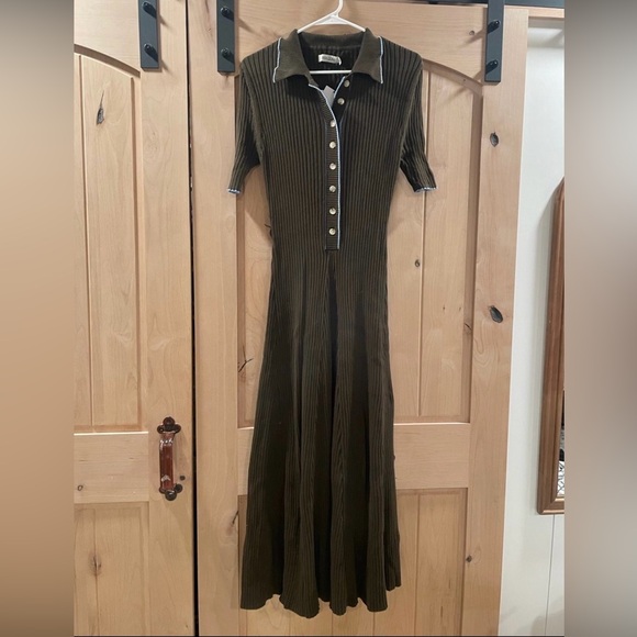 Anna Quan Laurel dress in olive - Picture 2 of 6